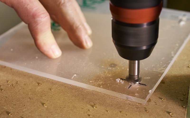 drilling acrylic sheet